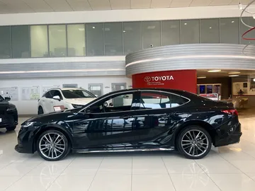 Купить Toyota Camry, IX (XV80) China Market Черный 2.0hyb CVT (197 л.с.) от 4500000 ₽. в Саратове