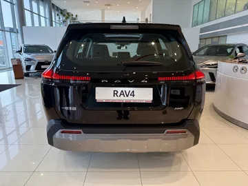 Купить Toyota RAV4, VI (XA60) Черный 2.0 CVT (171 л.с.) 4WD от 4900000 ₽. в Саратове