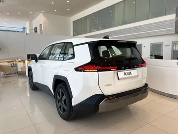 Купить Toyota RAV4, VI (XA60) Белый 2.0 CVT (171 л.с.) 4WD от 4650000 ₽. в Саратове